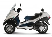 Piaggio MP3 Hybrid